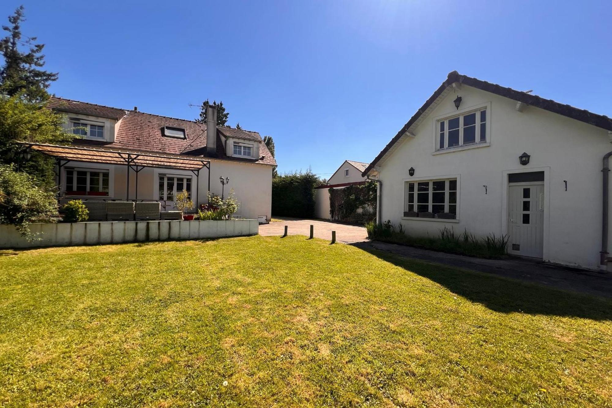 Les Sablons Villa La Houssaye-en-Brie Bagian luar foto